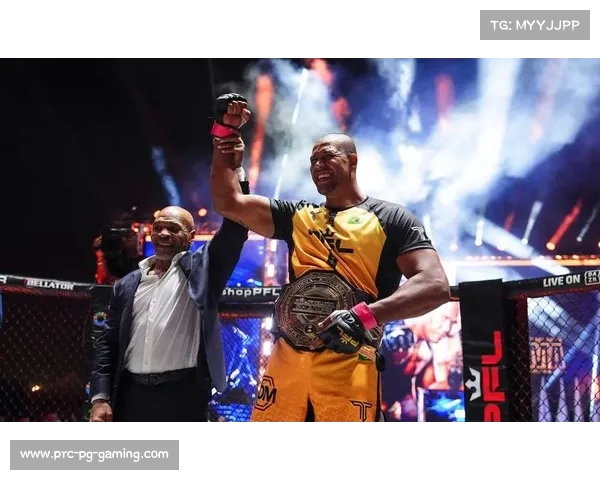 PFL冠军系列赛第5期迪拜站，达科塔·迪切娃因伤退赛